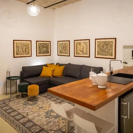 Domus Oro Nel Cuore Di